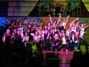 2009-Grease-02