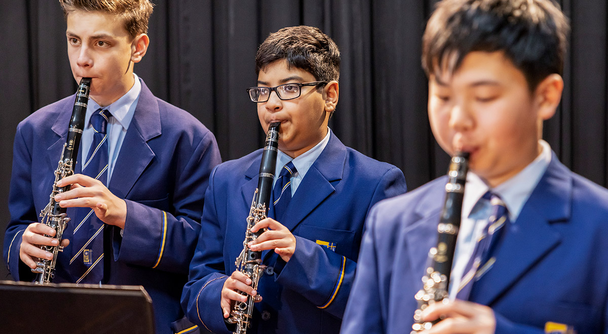 TERNIKA EDOUARD (STUDENT)